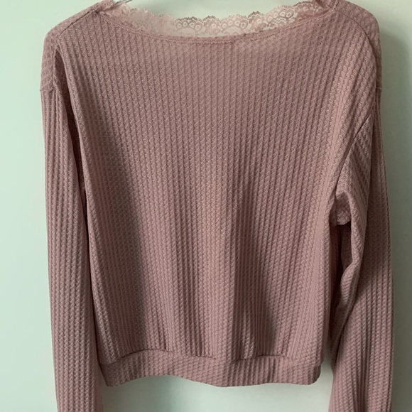 Pink sweater - Picture 2 of 3